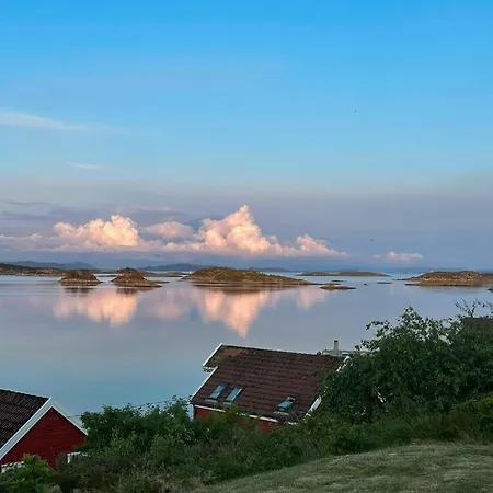 Casa de Férias Modern Cabin With Sea View In Bokn Bore