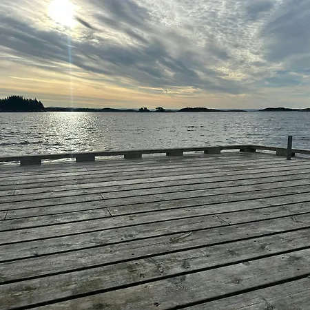 Modern Cabin With Sea View In Bokn Bore