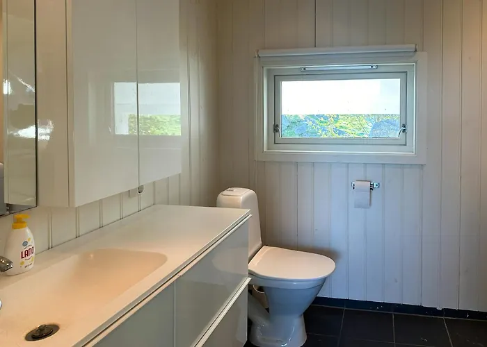 Modern With Sea View In Bokn *
