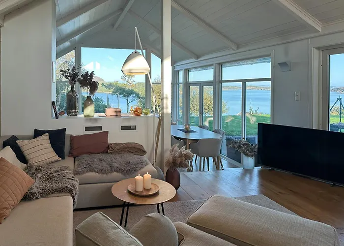 Modern With Sea View In Bokn